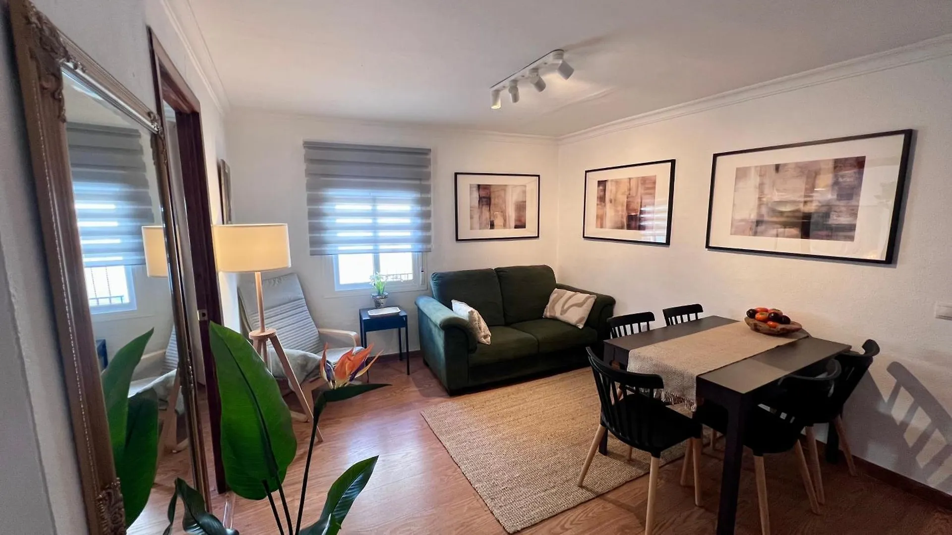 Cozy Historical Andalusian 3Br House Peachy Stays location